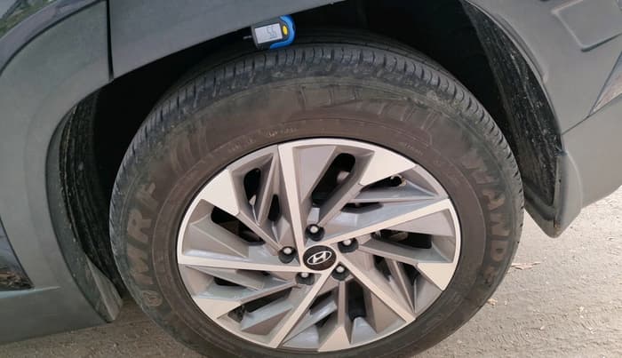 2023 Hyundai Tucson SIGNATURE 2.0 AT DIESEL, Diesel, Automatic, 29,723 km, tyre