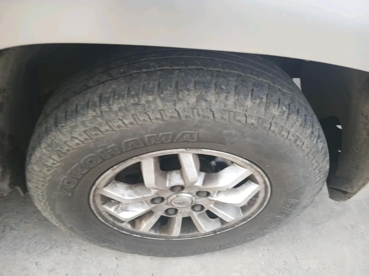 2016 Mahindra TUV300 T8, Diesel, Manual, 91,500 km, tyre