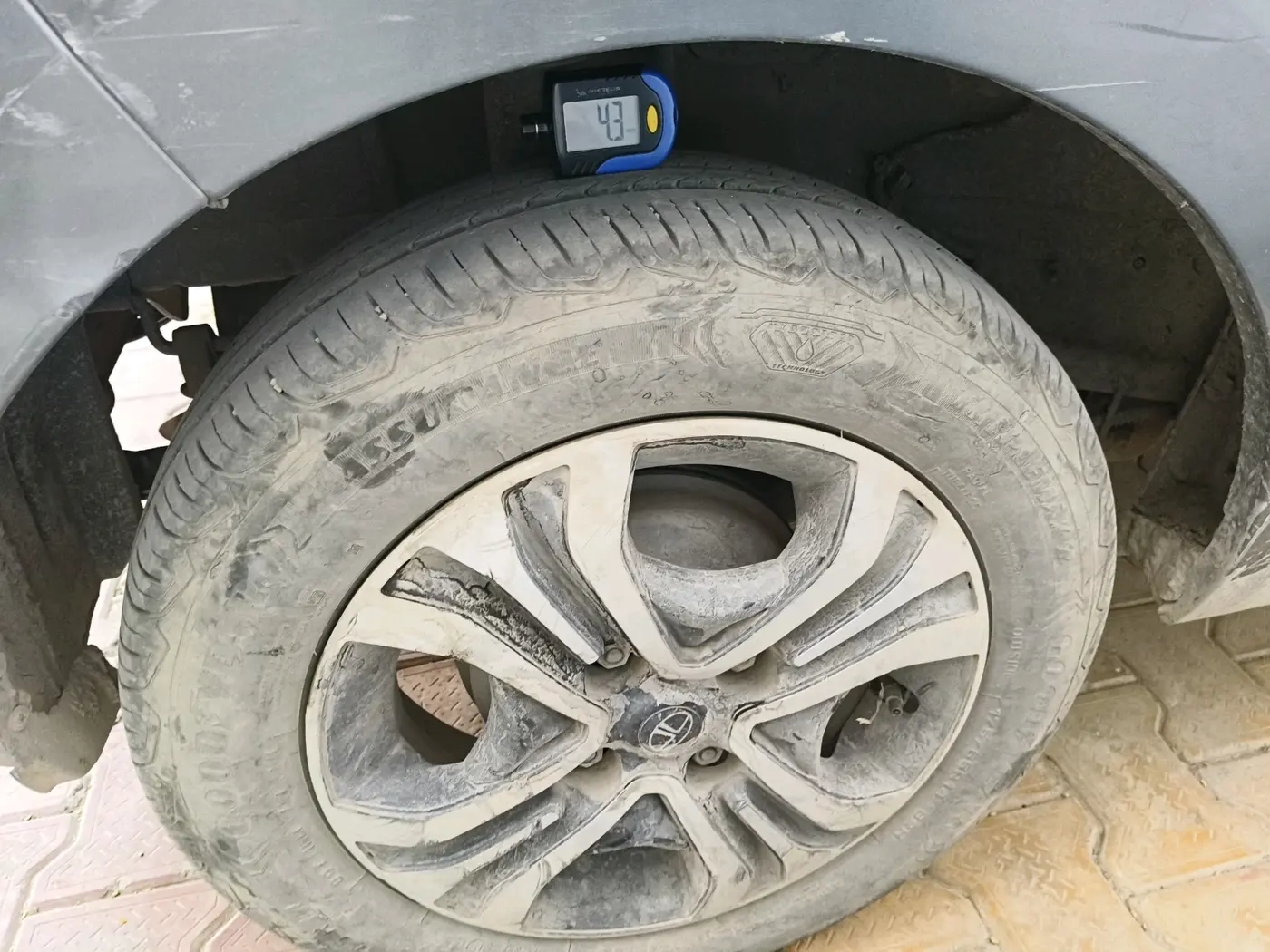 2024 Tata Tiago XT CNG, CNG, Manual, 92,610 km, tyre