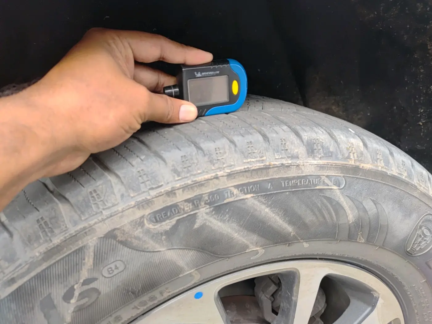 2022 Mahindra SCORPIO-N Z8 L PETROL AT 7 STR, Petrol, Automatic, 34,475 km, tyre
