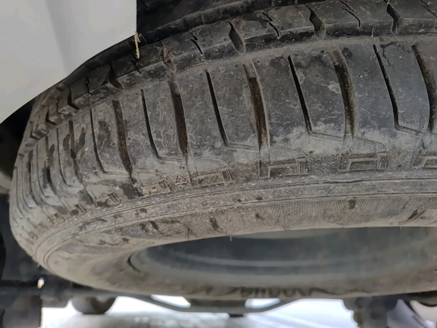 2022 Mahindra SCORPIO-N Z8 L PETROL AT 7 STR, Petrol, Automatic, 34,475 km, tyre