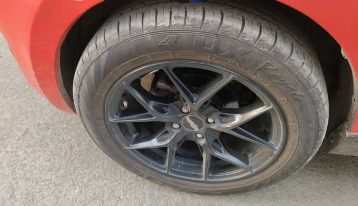 2019 Maruti Swift ZXI PLUS AMT, Petrol, Automatic, 61,789 km, tyre