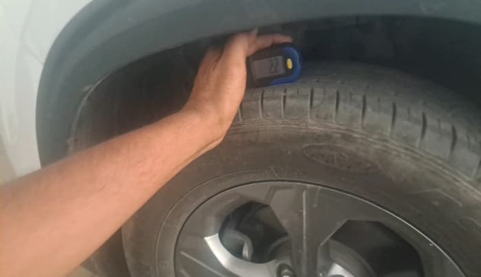 2022 KIA SELTOS HTK PLUS 1.5, Petrol, Manual, 25,846 km, tyre