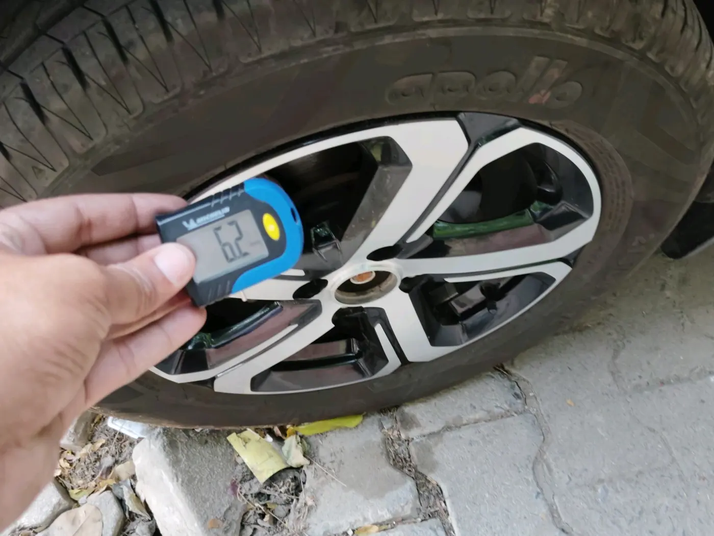 2021 Tata NEXON XZA PLUS PETROL, Petrol, Automatic, 59,098 km, tyre