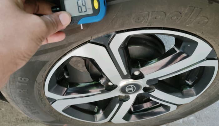 2021 Tata NEXON XZA PLUS PETROL, Petrol, Automatic, 59,098 km, tyre