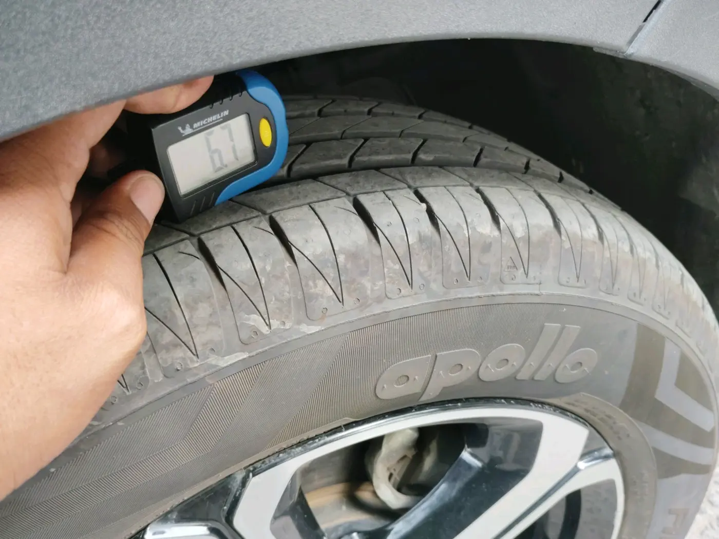 2021 Tata NEXON XZA PLUS PETROL, Petrol, Automatic, 59,098 km, tyre