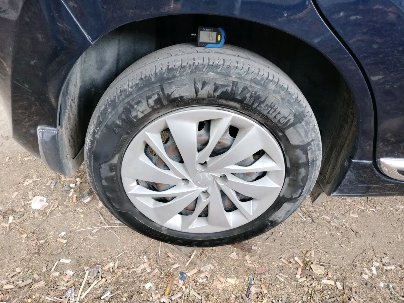 2022 Maruti Baleno DELTA PETROL 1.2, CNG, Manual, 1,31,213 km, tyre