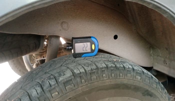 2021 Maruti Eeco 5 STR WITH A/C+HTR, Petrol, Manual, 20,115 km, tyre