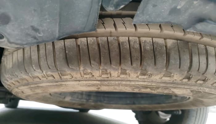 2024 Mahindra SCORPIO-N Z4 DIESEL MT 2WD 7 STR, Diesel, Manual, 40,139 km, tyre