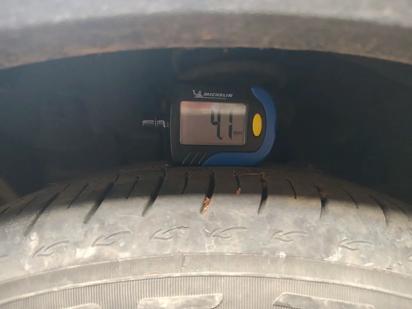 2019 Ford FREESTYLE TITANIUM 1.5 DIESEL, Diesel, Manual, 2,38,220 km, tyre