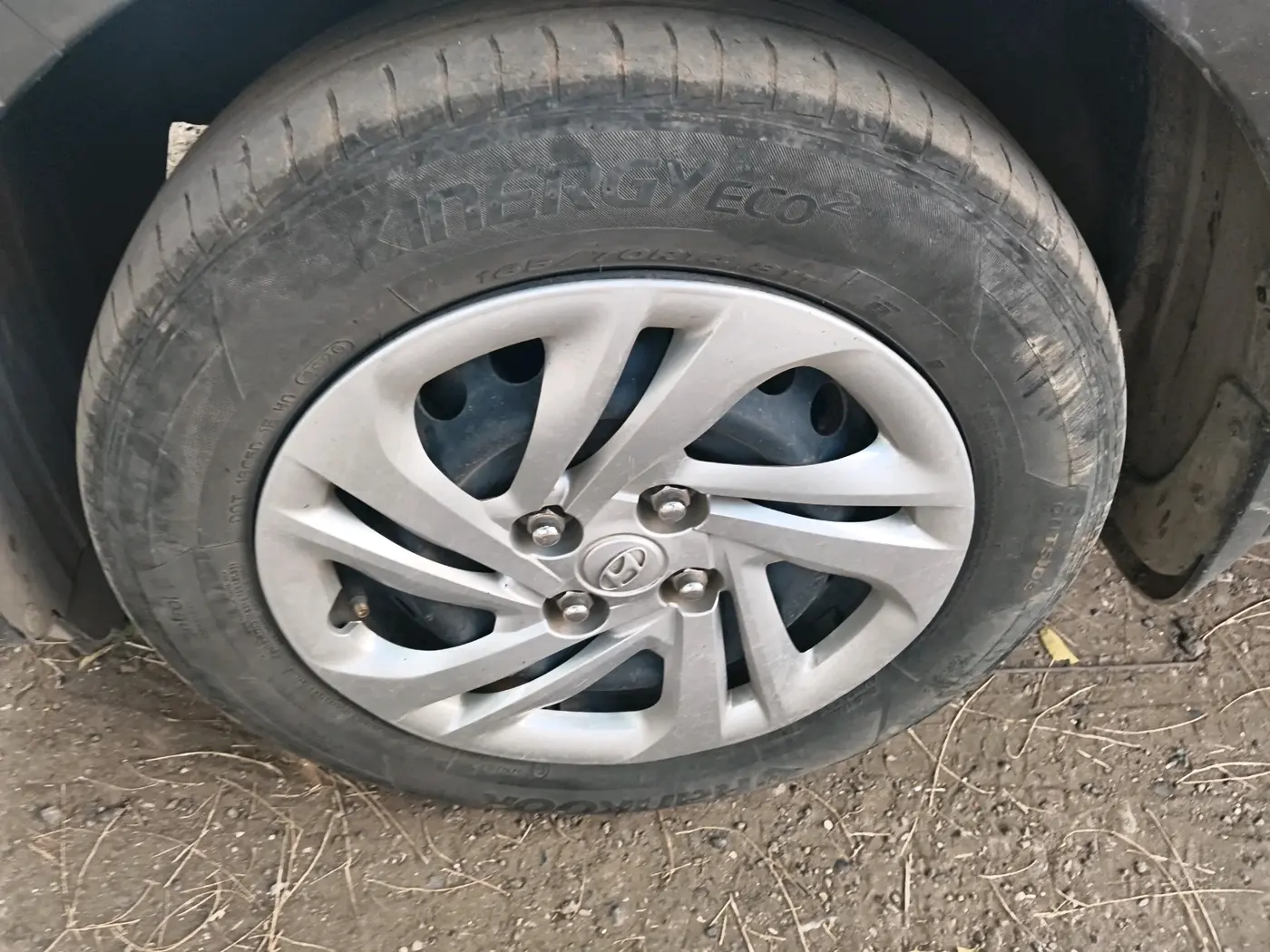 2021 Hyundai AURA S 1.2 CNG, CNG, Manual, 54,291 km, tyre