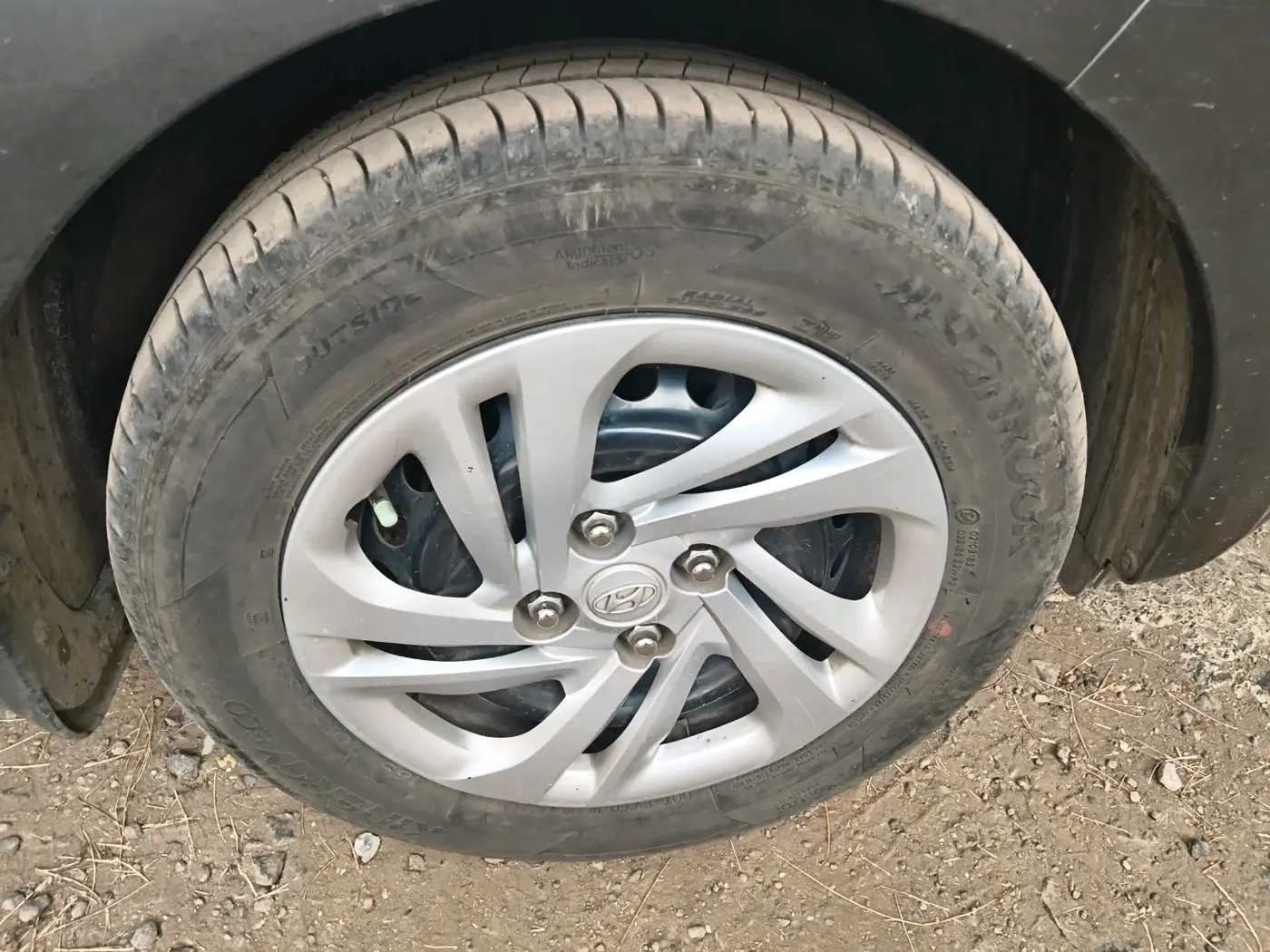2021 Hyundai AURA S 1.2 CNG, CNG, Manual, 54,291 km, tyre