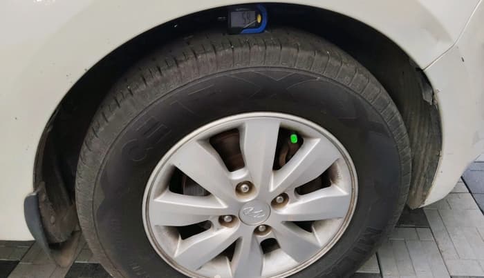 2014 Hyundai i20 SPORTZ 1.2, Petrol, Manual, 84,876 km, tyre