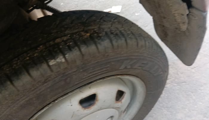 2012 Hyundai Santro Xing GL, CNG, Manual, 75,160 km, tyre