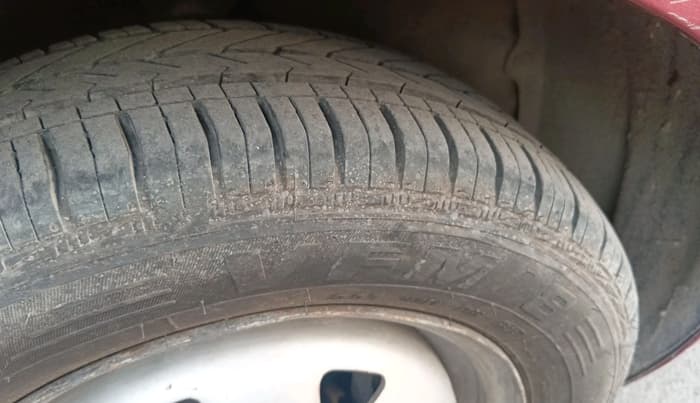 2012 Hyundai Santro Xing GL, CNG, Manual, 75,160 km, tyre