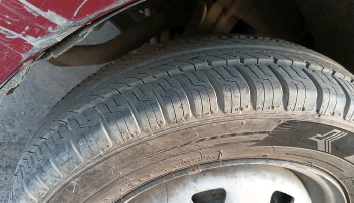 2012 Hyundai Santro Xing GL, CNG, Manual, 75,160 km, tyre