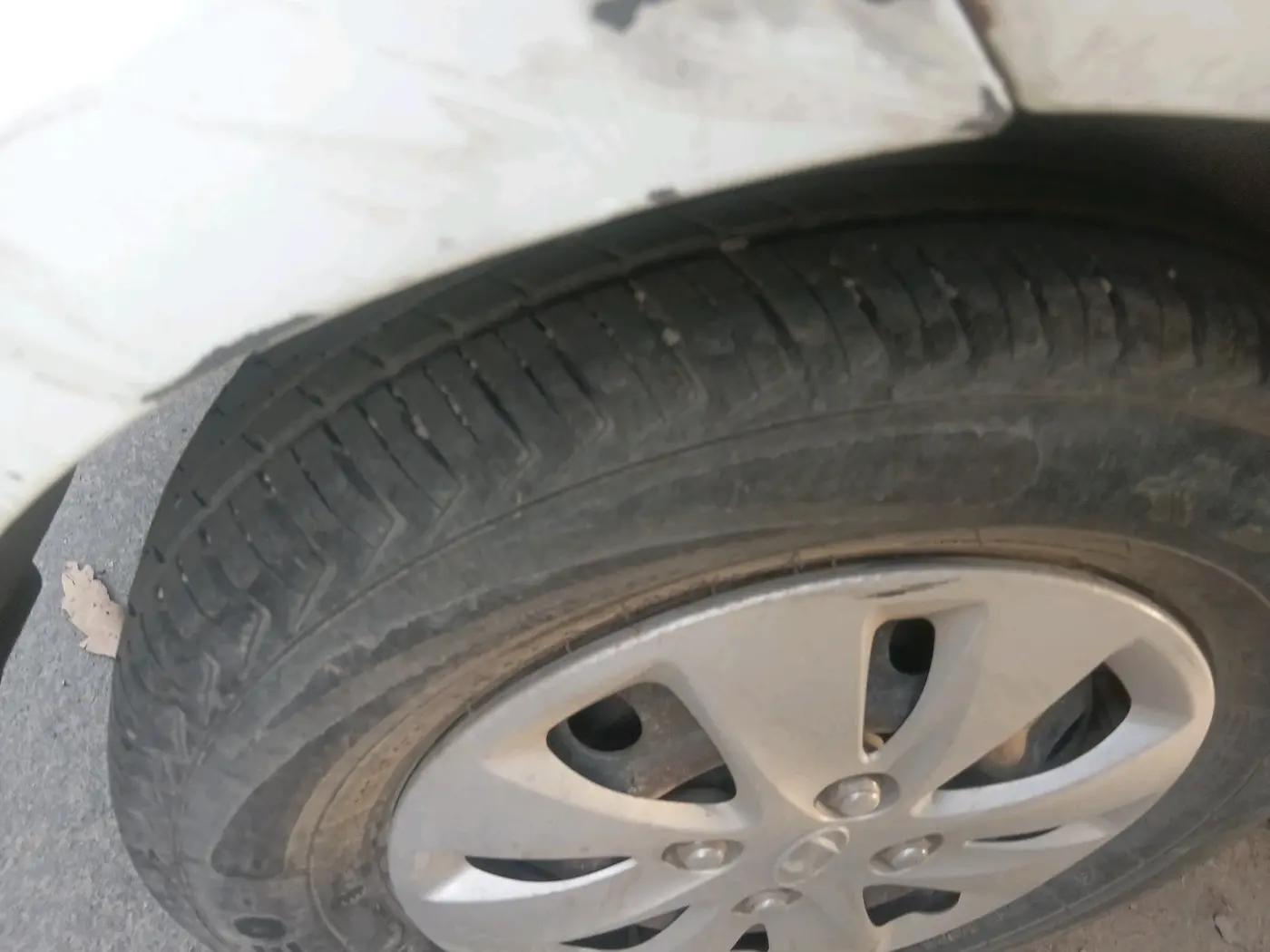 2012 Hyundai i10 MAGNA 1.2, Petrol, Manual, 53,859 km, tyre