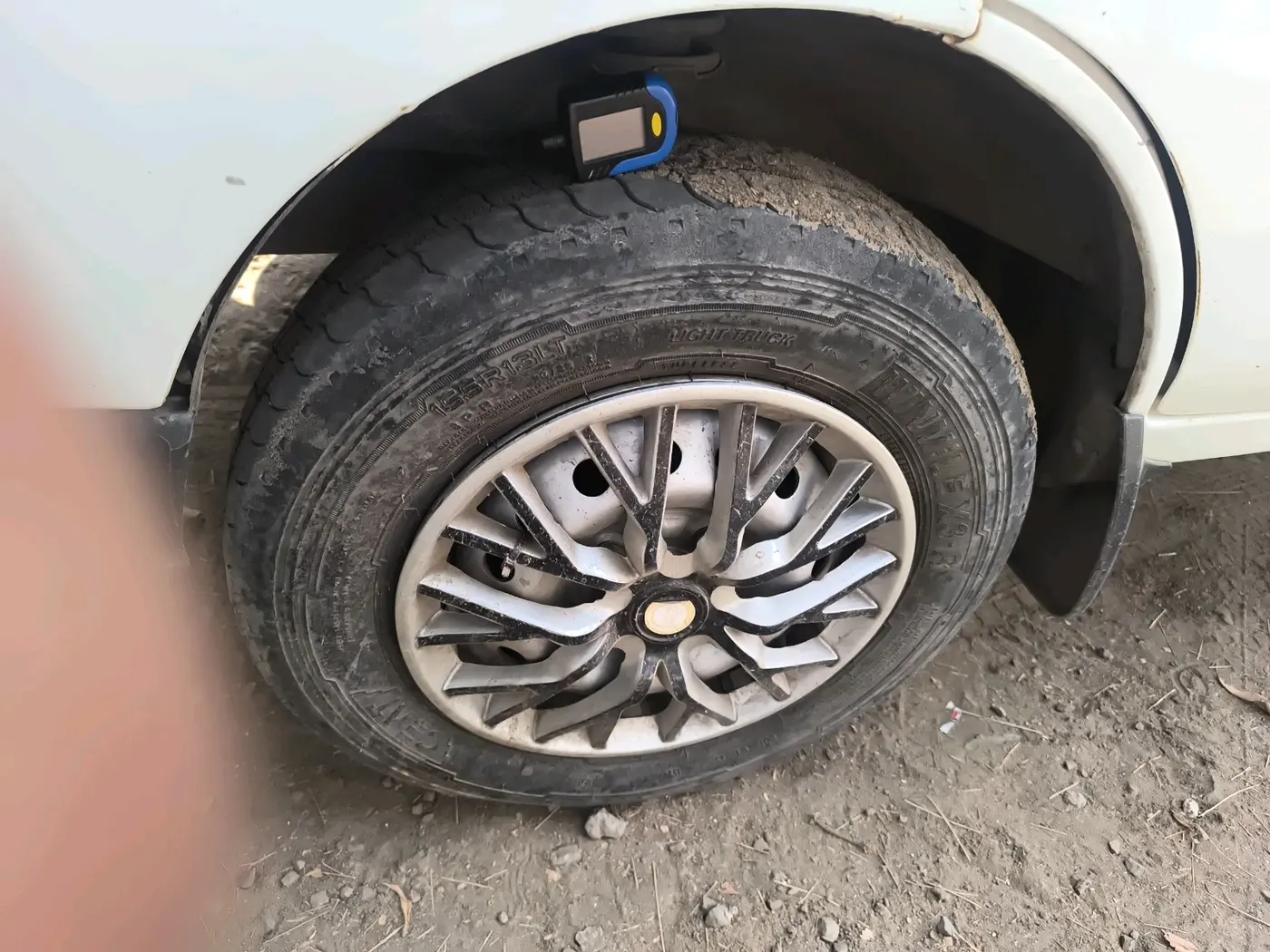 2020 Maruti Eeco 5 STR WITH A/C+HTR, Petrol, Manual, 90,811 km, tyre