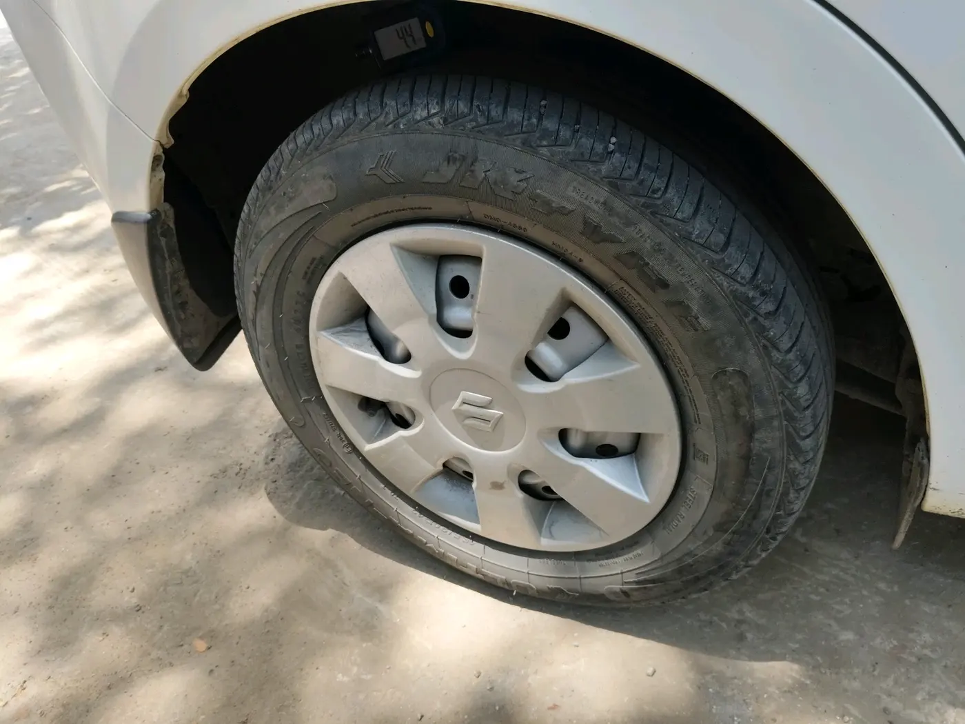 2023 Maruti New Wagon-R LXI 1.0, Petrol, Manual, 23,046 km, tyre