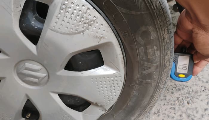 2015 Maruti Alto K10 VXI, CNG, Manual, 79,011 km, tyre