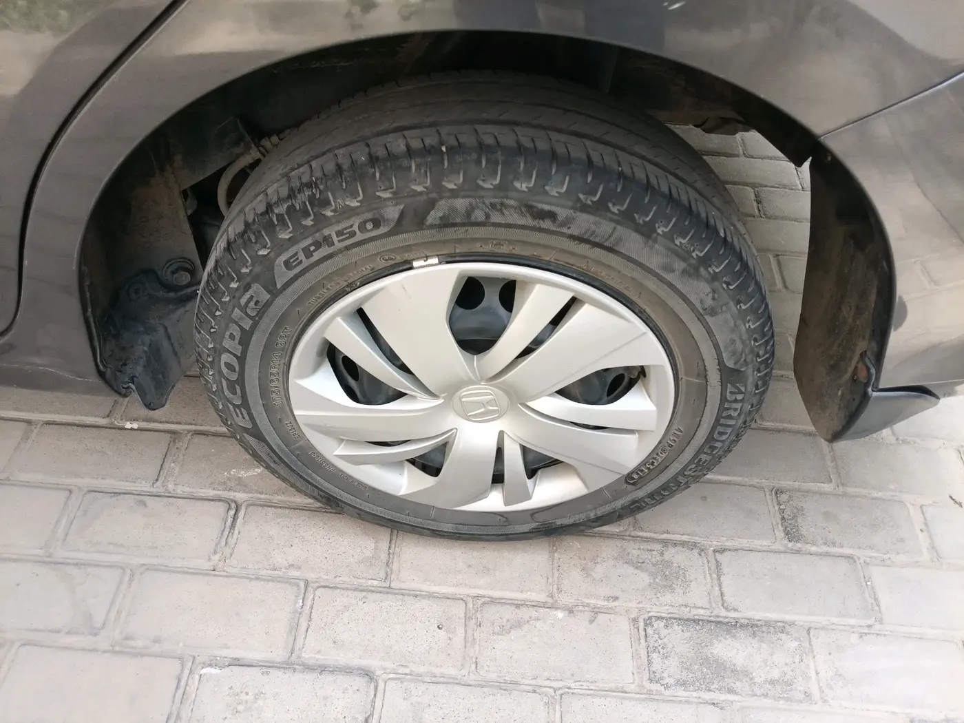 2019 Honda Amaze 1.2L I-VTEC S, Petrol, Manual, 21,436 km, tyre