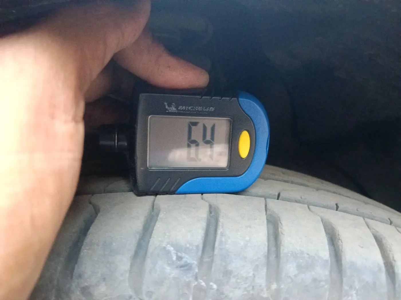 2021 MG HECTOR PLUS SHARP 1.5 PETROL TURBO CVT 6-STR, Petrol, Automatic, 73,761 km, tyre