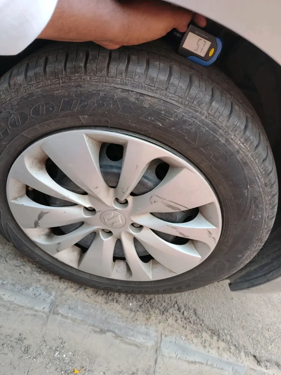 2017 Maruti Baleno DELTA PETROL 1.2, Petrol, Manual, 86,665 km, tyre
