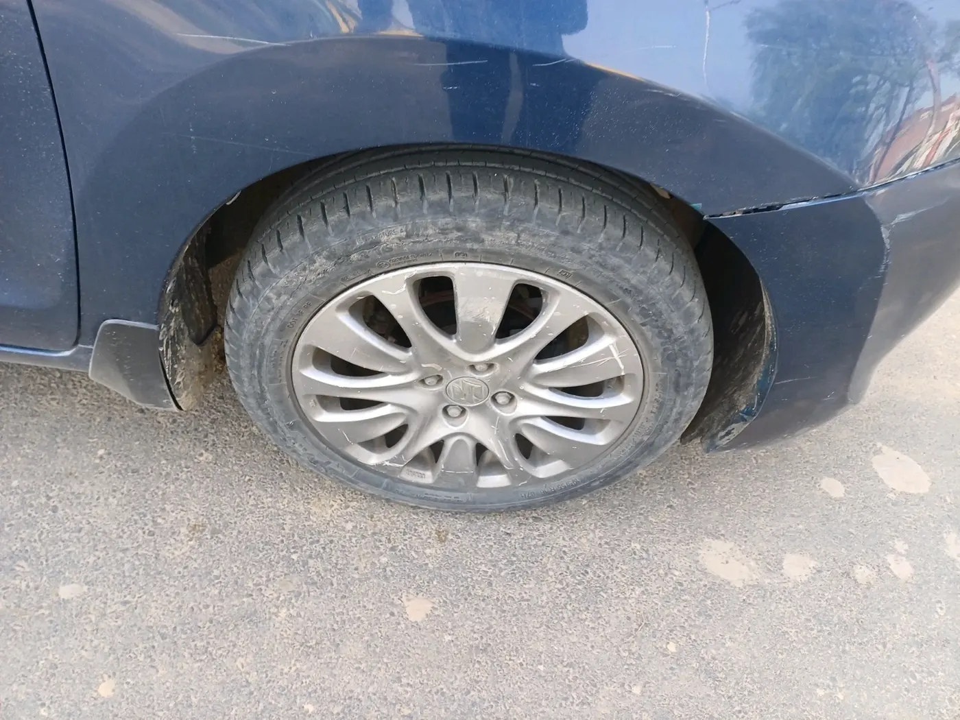 2018 Maruti Baleno ZETA CVT PETROL 1.2, Petrol, Automatic, 70,583 km, tyre