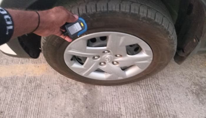2021 Hyundai VENUE S+ 1.2, Petrol, Manual, 1,15,580 km, tyre