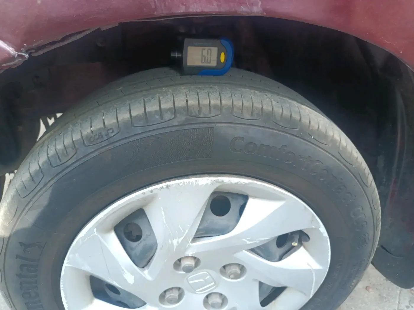 2013 Honda Amaze 1.5L I-DTEC S, Diesel, Manual, 1,36,819 km, tyre