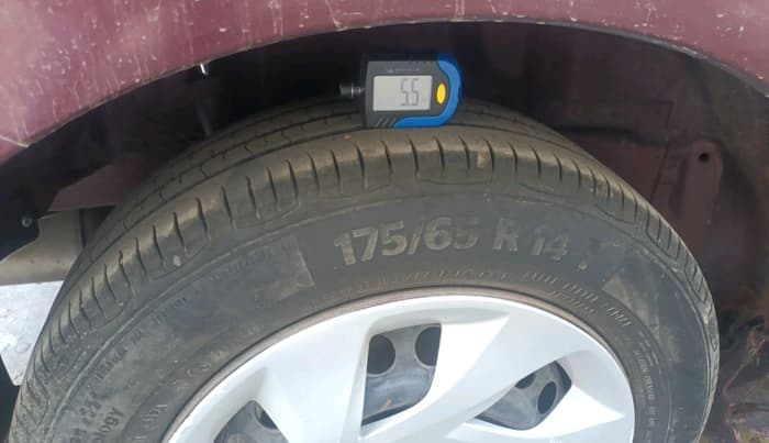 2013 Honda Amaze 1.5L I-DTEC S, Diesel, Manual, 1,36,819 km, tyre