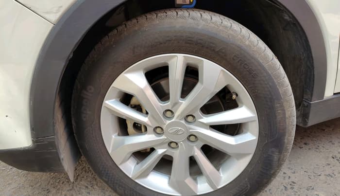 2020 Mahindra XUV300 W8 1.5 DIESEL, Diesel, Manual, 56,377 km, tyre