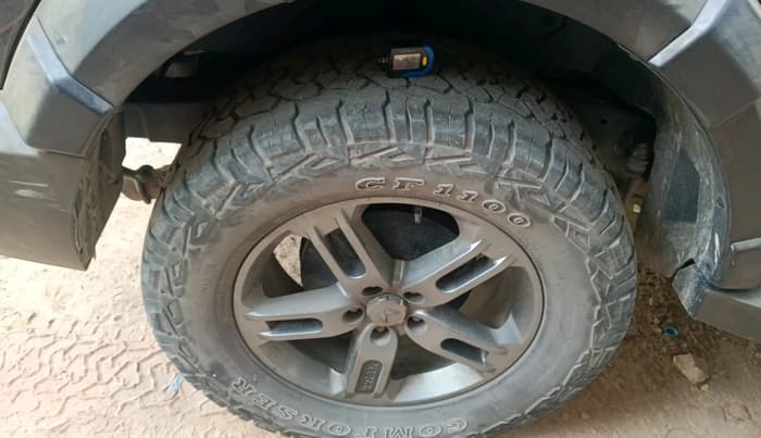 2022 Mahindra Thar LX HARD TOP 4WD MT, Diesel, Manual, 61,617 km, tyre
