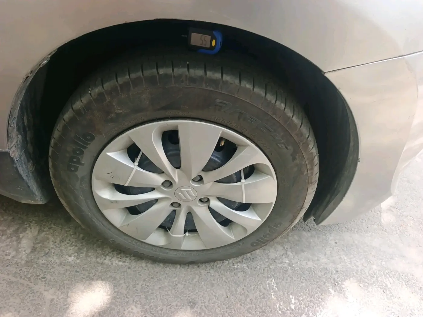 2017 Maruti Baleno DELTA PETROL 1.2, Petrol, Manual, 54,308 km, tyre