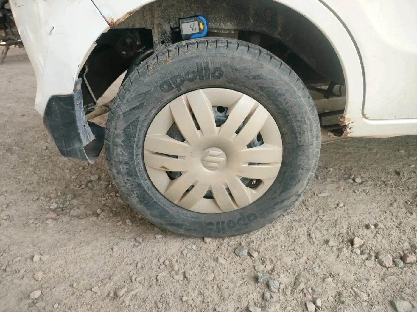 2012 Maruti Alto 800 LXI, CNG, Manual, 1,10,073 km, tyre