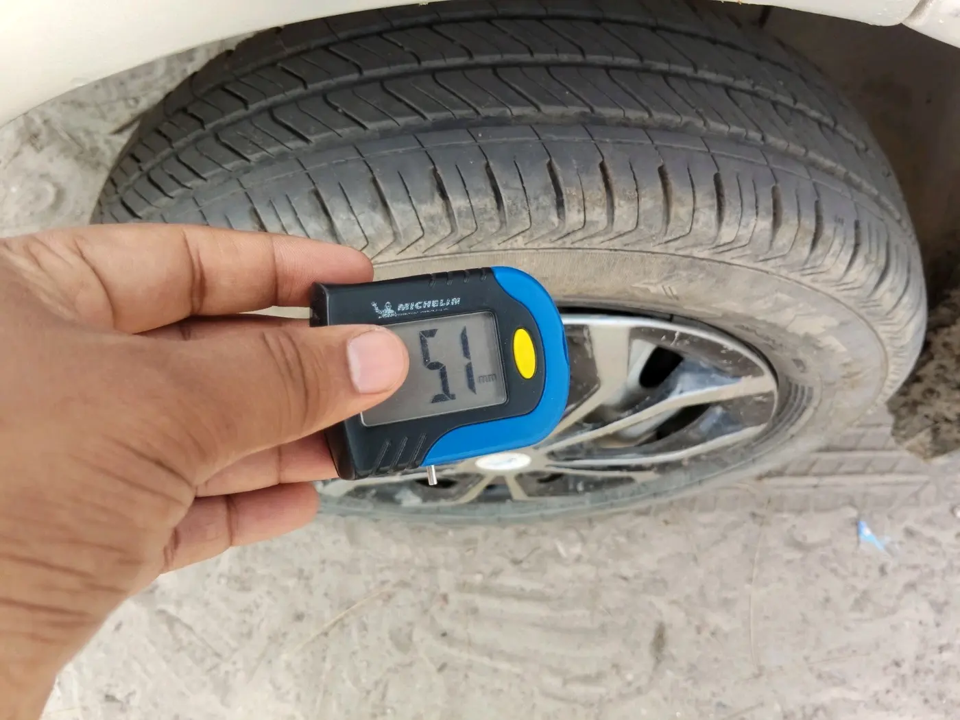 2020 Maruti Eeco 7 STR, Petrol, Manual, 46,543 km, tyre