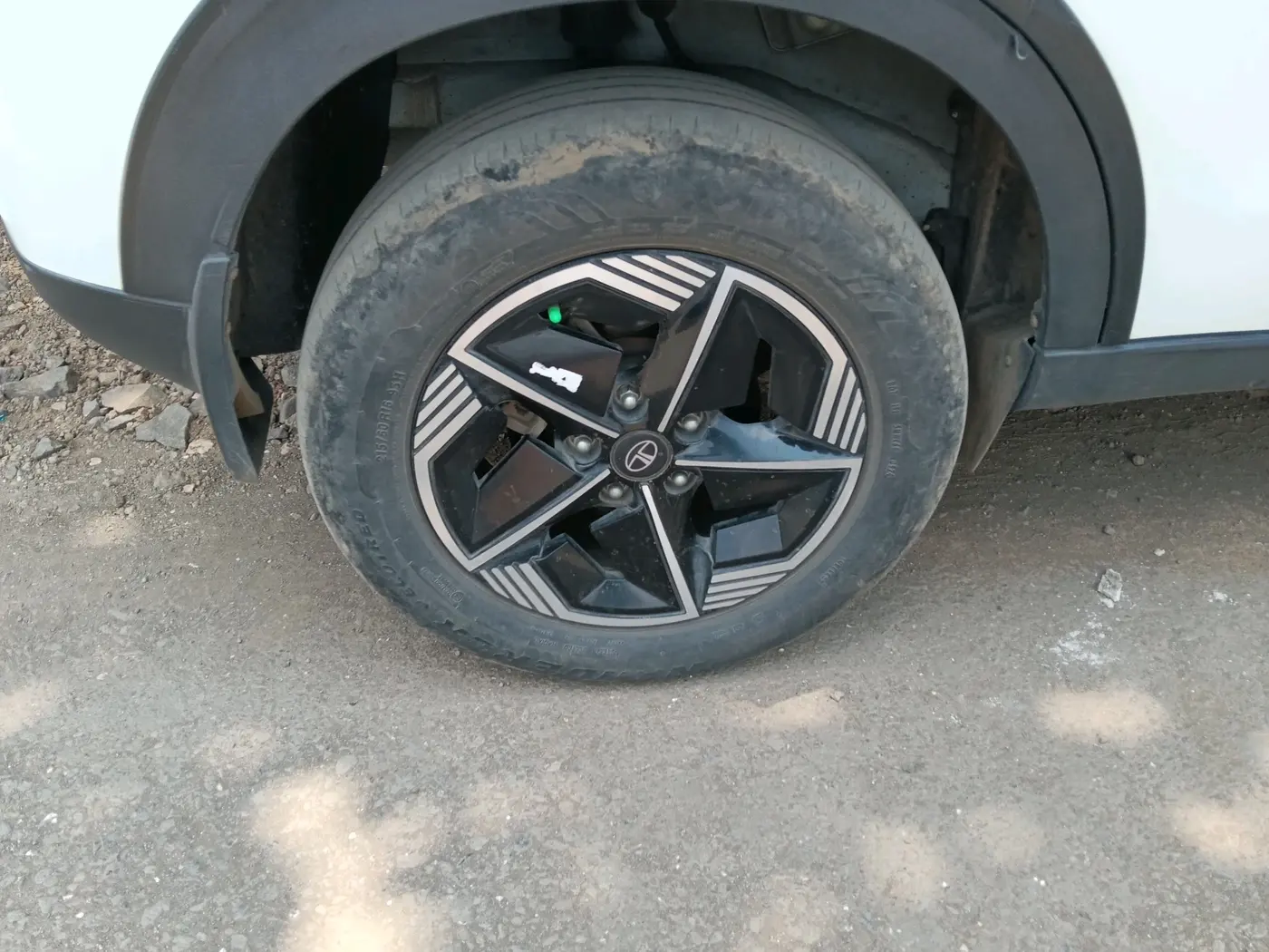 2024 Tata NEXON EV EMPOWERED LONG RANGE, Electric, Automatic, 52,907 km, tyre
