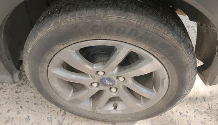 2021 Ford FREESTYLE TITANIUM 1.2 PETROL, Petrol, Manual, 50,416 km, tyre