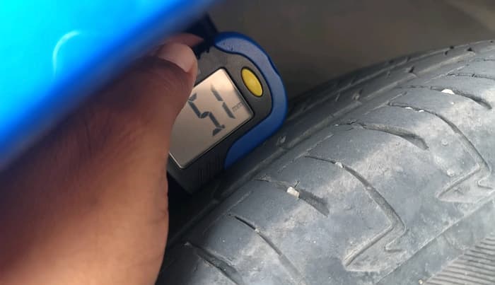 2022 Maruti Celerio VXI AMT, Petrol, Automatic, 36,319 km, tyre