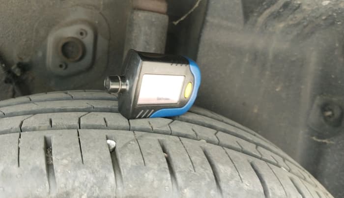 2023 Tata PUNCH PURE MT, Petrol, Manual, 16,946 km, tyre