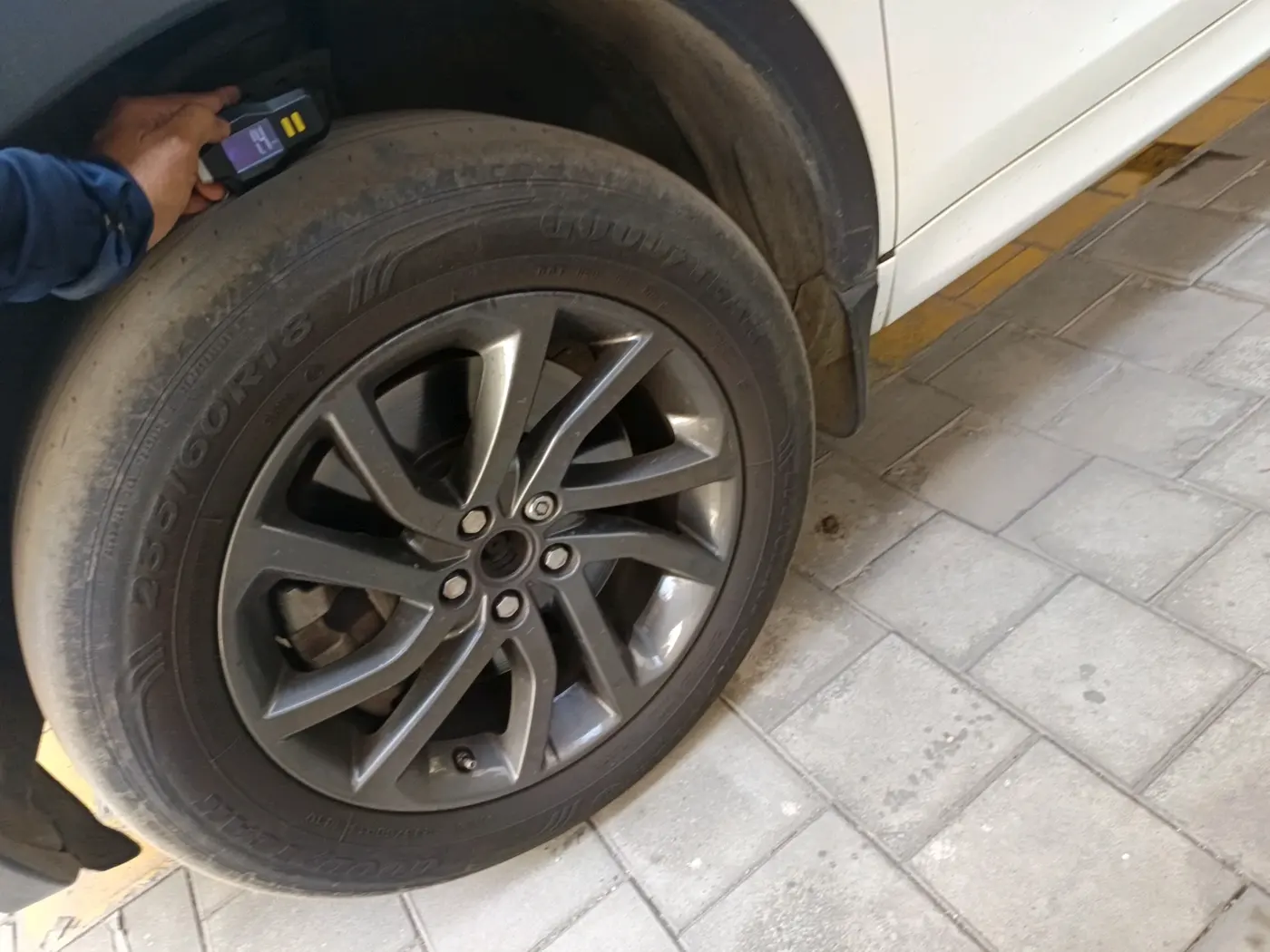 2019 Landrover DISCOVERY SPORT HSE, Diesel, Automatic, 87,749 km, tyre