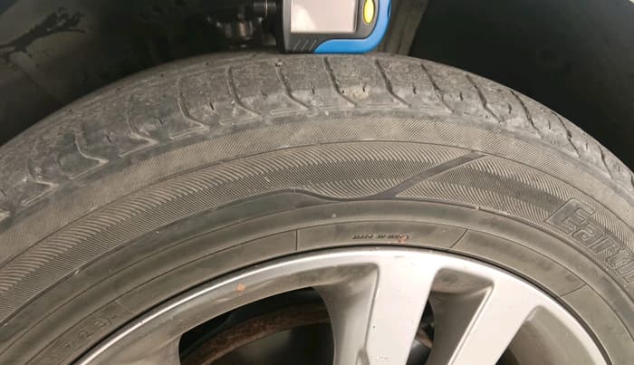 2018 Hyundai New Elantra 1.6 SX (O) AT DIESEL, Diesel, Automatic, 1,43,535 km, tyre
