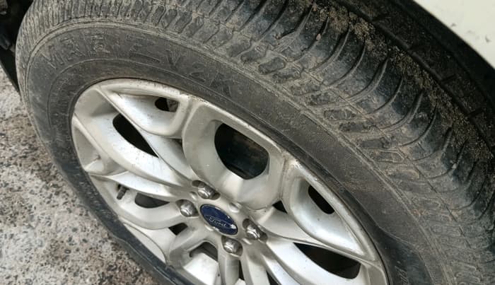 2015 Ford Ecosport TITANIUM 1.5L PETROL AT, Petrol, Automatic, 47,451 km, tyre