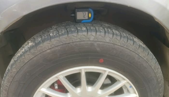 2011 Maruti Ritz LXI, Petrol, Manual, 87,418 km, tyre