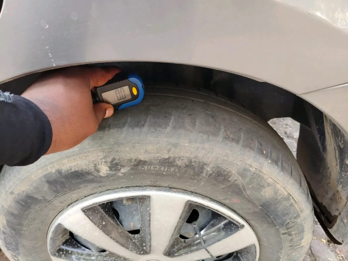 2022 Maruti Dzire VXI, Petrol, Manual, 85,441 km, tyre