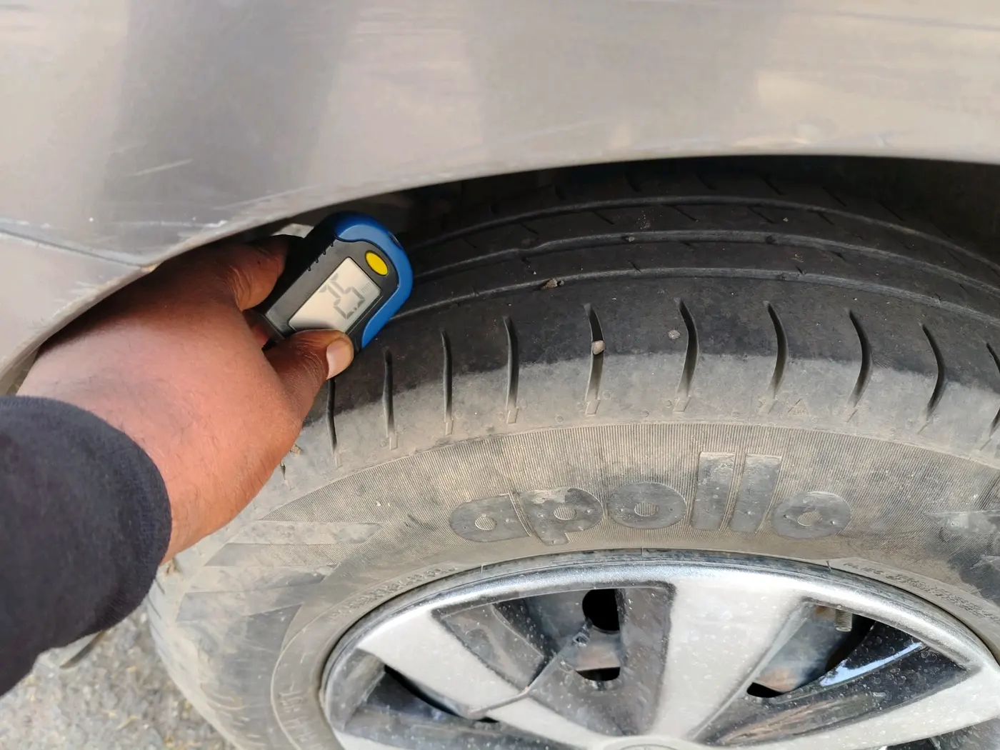 2022 Maruti Dzire VXI, Petrol, Manual, 85,441 km, tyre