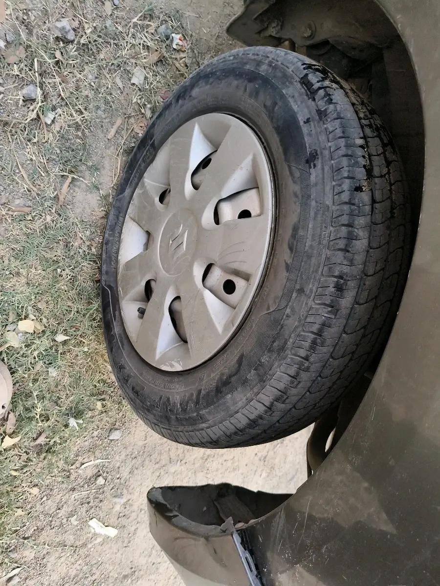 2022 Maruti New Wagon-R LXI CNG (O) 1.0, CNG, Manual, 1,75,605 km, tyre