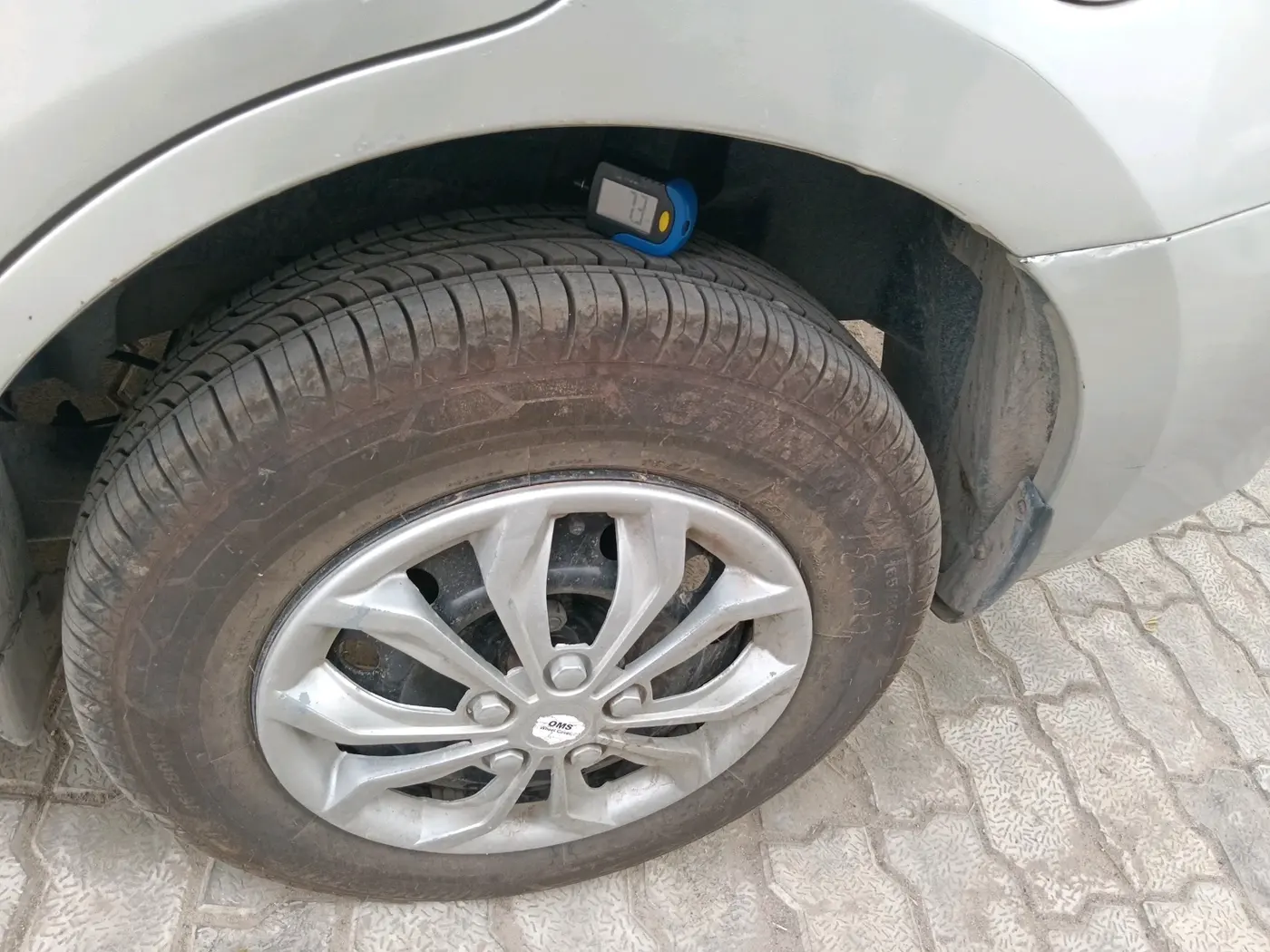 2018 Maruti Dzire VDI, Diesel, Manual, 67,539 km, tyre