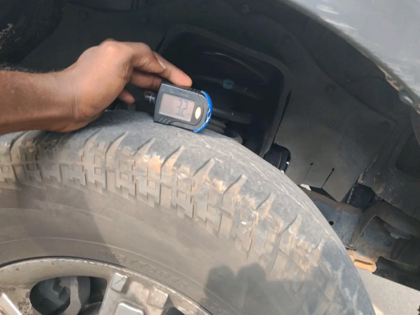 2012 Mahindra Xylo E9, Diesel, Manual, 2,01,259 km, tyre