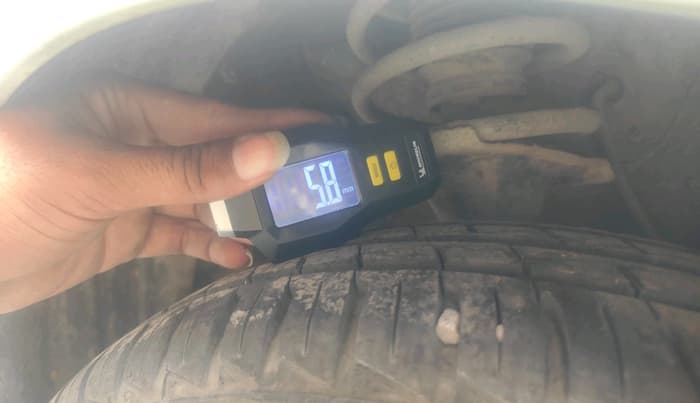 2011 Hyundai i10 ERA 1.1, CNG, Manual, 63,106 km, tyre
